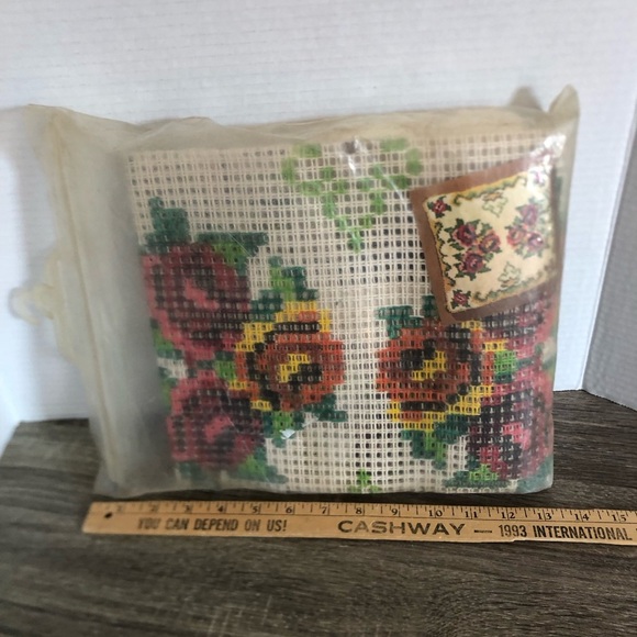 Vtg Latch Hook Kit - Picture 8 of 8